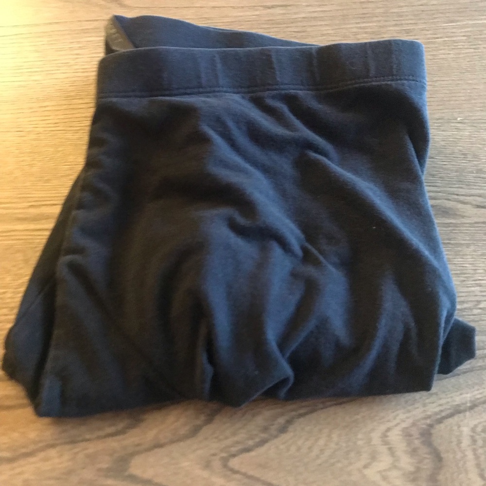 🌼Sold on Ⓜ️🌼 Victoria’s Secret Cotton Leggings